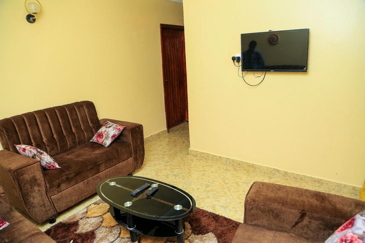 Palm Star Motel Fort Portal Ngoại thất bức ảnh